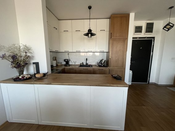 Се издава нов, целосно опремен стан во централна локација/For Rent: Newly Built, Spacious Apartment in Central Skopje