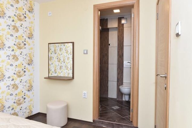 За издавање: Двособен стан во центарот на Скопје 