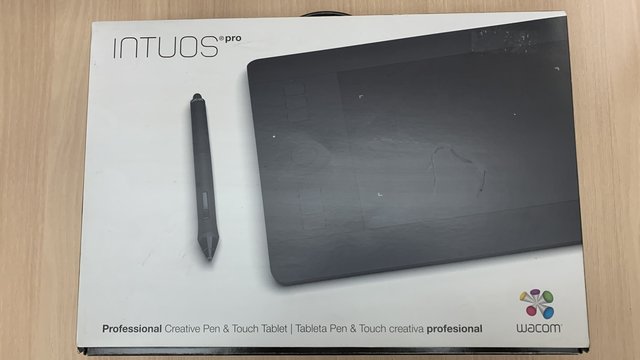 Se prodava Wacom Intuos Pro S