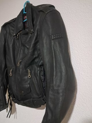 Se prodava Motordzisko kozno palto