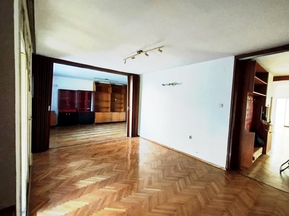 Градски Ѕид Анекс 131 м2 се продава кај Гранд Ривер изнад Тинекс