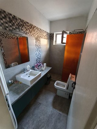 KOD.2024 SE IZDAVA stan(deloven prostor) Debar Malo