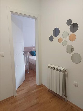 KOD.2026 SE PRODAVA trosoben stan vo blizna na Klinicki Centar Majka Tereza