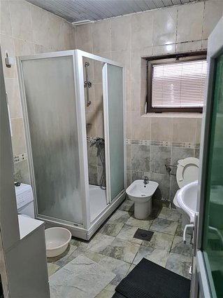 Izdavam stan vo Crnice za Studenti, Grupa ili Familija