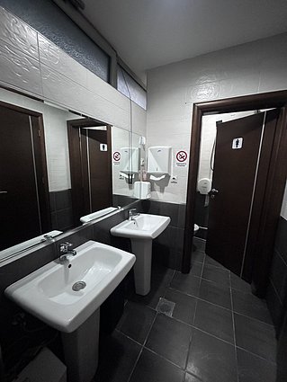 SE IZDAVA DELOVEN PROSTOR 166 M2