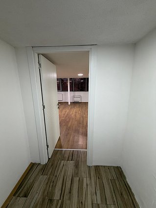 Издавам Деловен Простор 114м² – Office,  Центар,Скопје