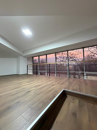 Издавам Деловен Простор 114м² – Office,  Центар,Скопје